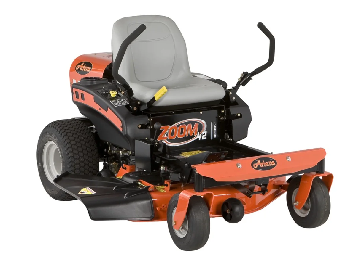 Ariens Zoom 42 zero-turn mower